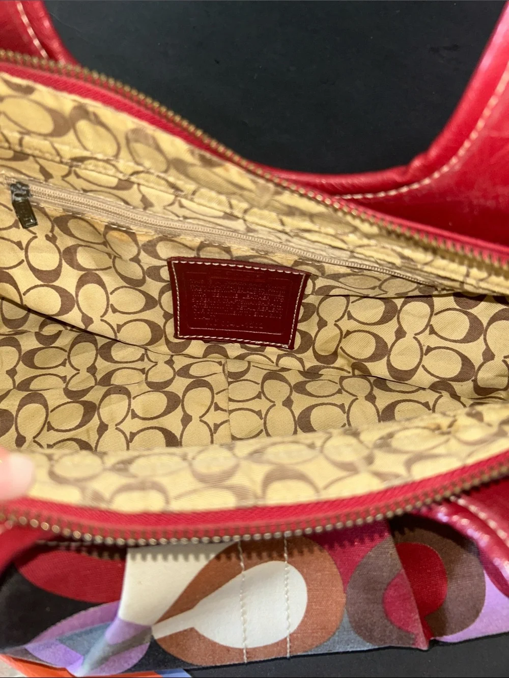 Beautiful Red Leather-Trim Multicolor Circle Print Shoulder Bag